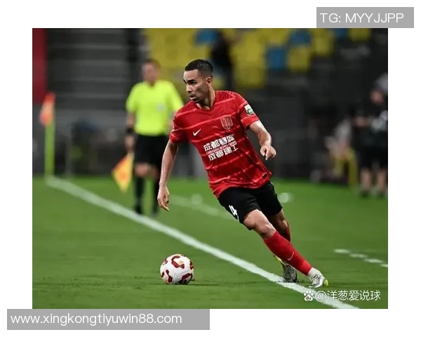 罗慕洛第23分钟因伤落泪退场德尔加多紧急替补登场助阵 罗慕洛第23分钟因伤落泪退场德尔加多紧急替补登场助阵