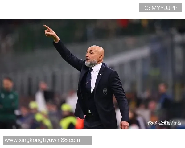 迪纳塔莱期待斯帕莱蒂的攻势足球带来精彩表现并希望DV9赛季进球达到20个