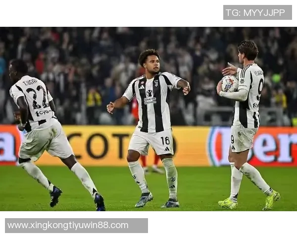 尤文图斯球探现场考察维罗纳对阵帕尔马的吉奥瓦尼与伯纳贝表现