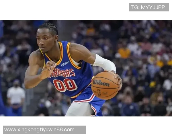 科尔盛赞56号秀威尔理查德学习能力强前途光明值得期待